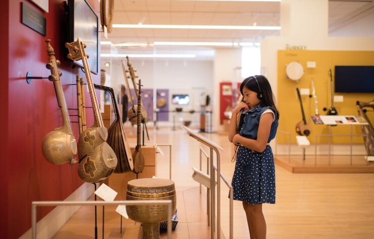 From Quiet Rooms to Smart Tours